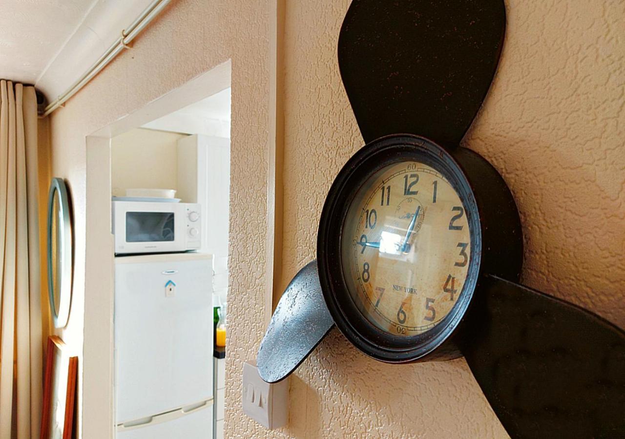 Romantic Lakeside Cottage By The Beach! With Super Cosy Log Burner! The Perfect Escape To Your Home From Home By The Sea! So Relaxing - You Won'T Want To Leave! Pet Friendly! Mablethorpe Exteriér fotografie