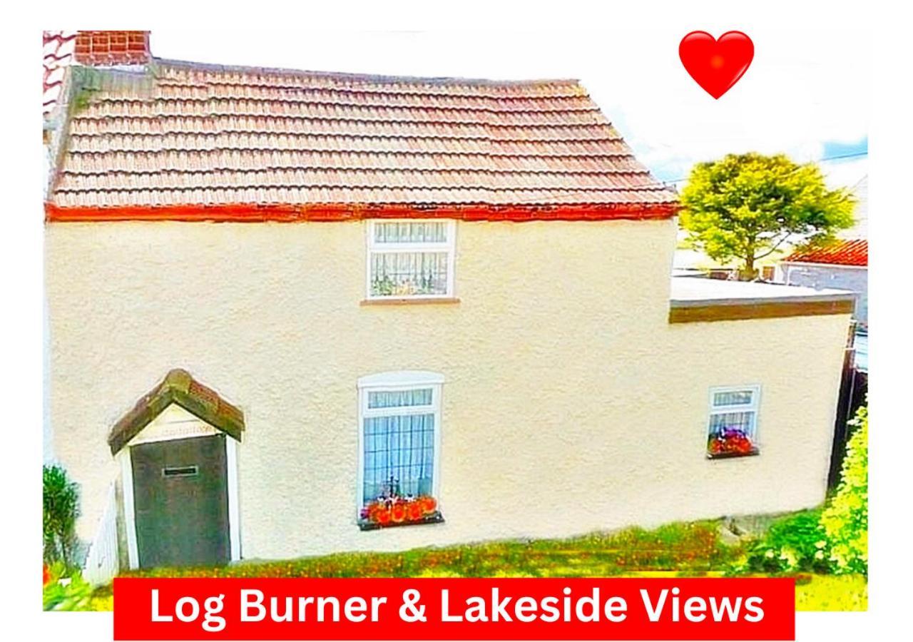 Romantic Lakeside Cottage By The Beach! With Super Cosy Log Burner! The Perfect Escape To Your Home From Home By The Sea! So Relaxing - You Won'T Want To Leave! Pet Friendly! Mablethorpe Exteriér fotografie